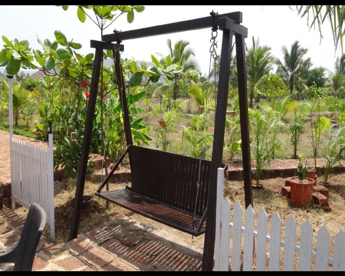 Exotica Beach Retreats Diveagar Diveāgar Exterior foto