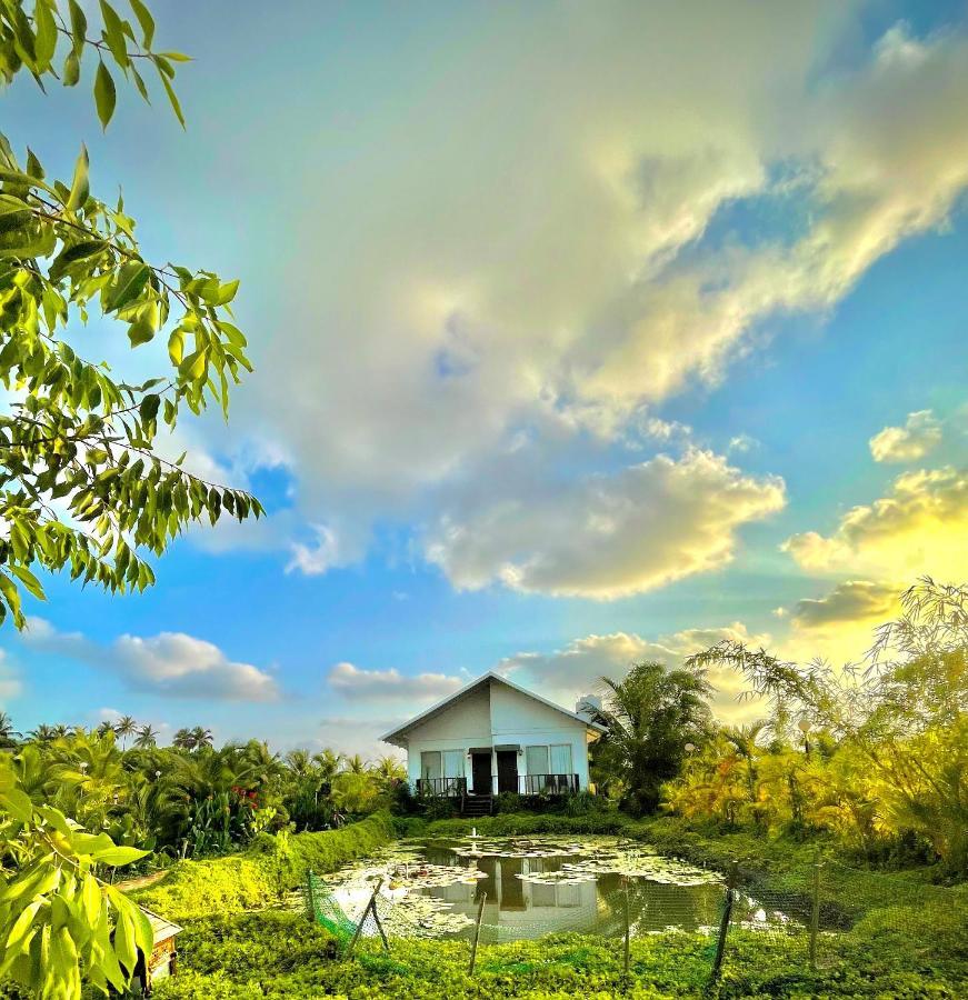 Exotica Beach Retreats Diveagar Diveāgar Exterior foto