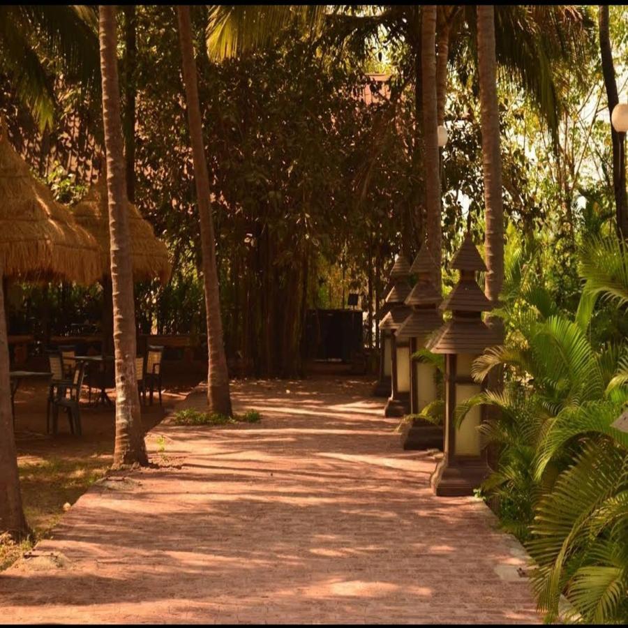 Exotica Beach Retreats Diveagar Diveāgar Exterior foto